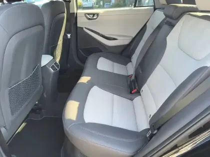 Photo 14 Hyundai Ioniq  Hybrid 141 ch
