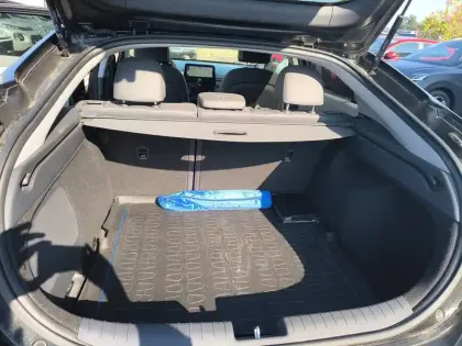 Photo 13 Hyundai Ioniq  Hybrid 141 ch