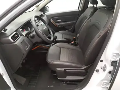 Photo 27 Dacia Duster  ECO-G 100 4x2