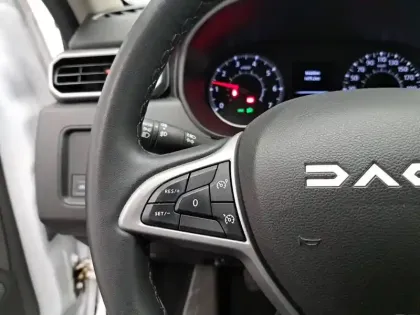 Photo 33 Dacia Duster  ECO-G 100 4x2