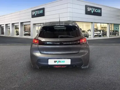 Photo 14 Peugeot 208  PureTech 75 S&S BVM5