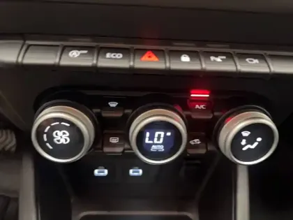 Photo 31 Dacia Duster  ECO-G 100 4x2