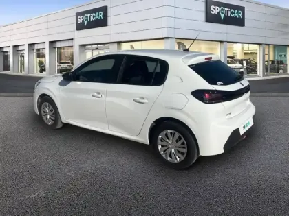 Photo 16 Peugeot 208  PureTech 75 S&S BVM5