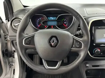 Photo 23 Renault Captur  TCe 90 - 19