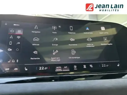 Photo 15 Audi A6  Avant e-hybrid 367 ch S tronic 7 Quattro
