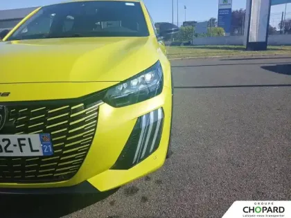 Photo 21 Peugeot 208  PureTech 100 S&S BVM6