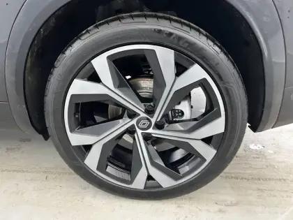 Photo 19 Renault Austral  E-Tech full hybrid 200 GSR2
