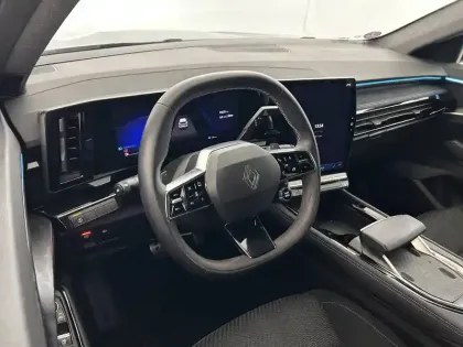 Photo 9 Renault Austral  E-Tech full hybrid 200 GSR2