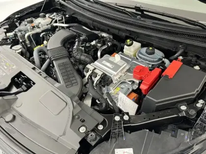 Photo 26 Renault Austral  E-Tech full hybrid 200 GSR2
