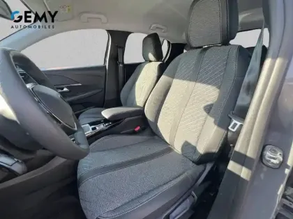 Photo 8 Peugeot 208  100 S&S BVM6