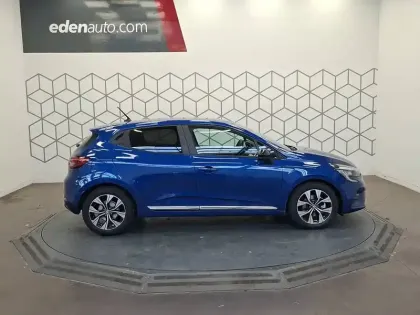 Photo 42 Renault Clio  E-Tech full hybrid 145