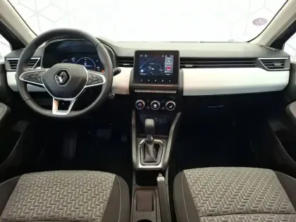 Photo 10 Renault Clio  E-Tech full hybrid 145