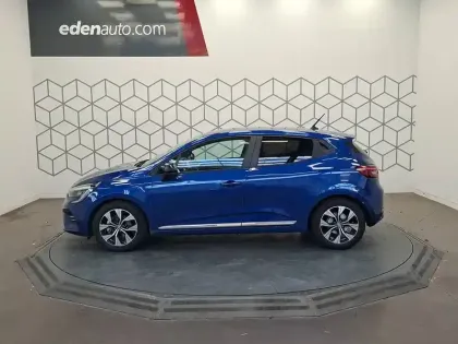 Photo 38 Renault Clio  E-Tech full hybrid 145