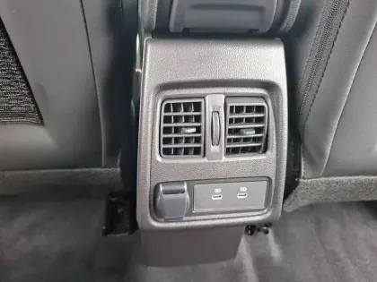 Photo 23 Renault Captur  TCe 90 ch