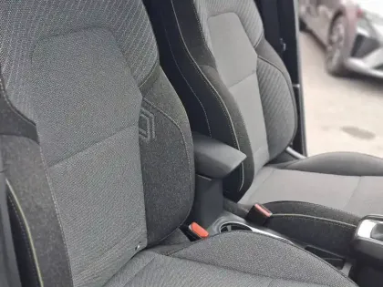 Photo 8 Renault Captur  TCe 90 ch