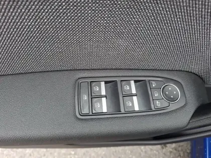 Photo 19 Renault Captur  TCe 90 ch