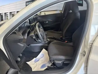 Photo 18 Peugeot 208  PureTech 100 S&S BVM6
