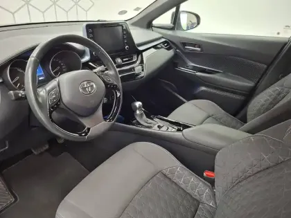 Photo 38 Toyota C-HR  Hybride 2.0L
