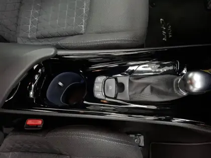 Photo 32 Toyota C-HR  Hybride 2.0L