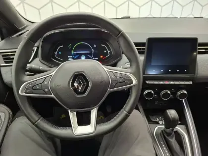 Photo 33 Renault Clio  E-Tech 140 - 21N