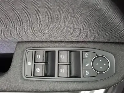 Photo 30 Renault Clio  E-Tech 140 - 21N