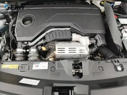 Photo 11 Peugeot 2008  Hybrid 145 e-DCS6