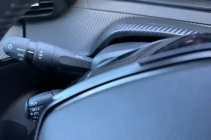 Photo 20 Peugeot 2008  Electrique 54 kWh 156 ch