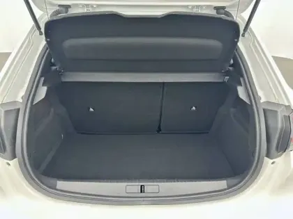 Photo 32 Peugeot 208  BlueHDi 100 S&S BVM6