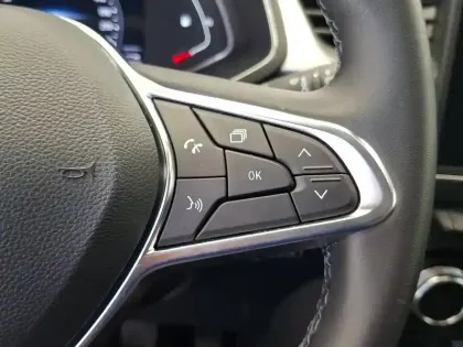 Photo 33 Renault Captur  TCe 90