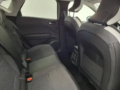 Photo 23 Renault Captur  mild hybrid 160 EDC