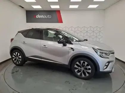 Photo 12 Renault Captur  mild hybrid 160 EDC