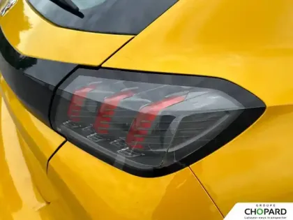 Photo 27 Peugeot 208  PureTech 100 S&S BVM6