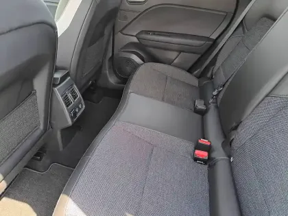Photo 12 Renault Captur  Blue dCi 115 EDC