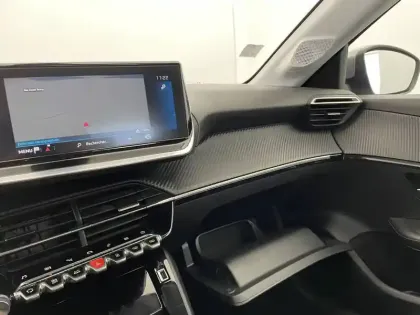 Photo 7 Peugeot 208  PureTech 100 S&S BVM6