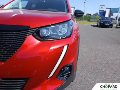 Photo 21 Peugeot 2008  PureTech 100 S&S BVM6
