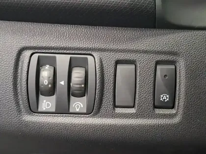 Photo 30 Renault Clio  dCi 90 E6C