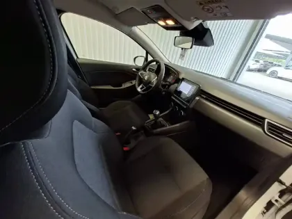 Photo 29 Renault Clio  TCe 90 - 21N