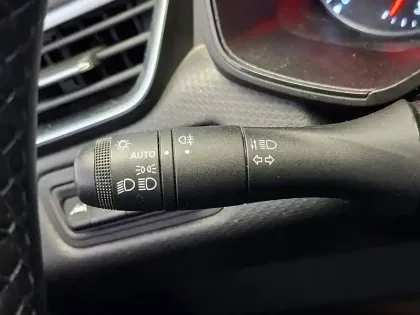 Photo 36 Renault Clio  TCe 90 - 21N