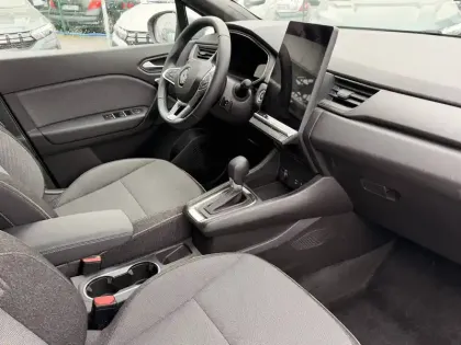 Photo 8 Renault Captur  E-Tech full hybrid 145 ch