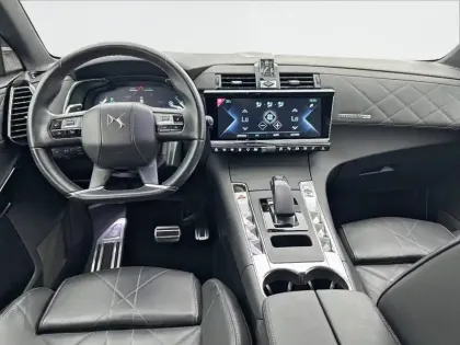 Photo 32 DS DS 7 DS7 Crossback Hybride E-Tense 300 EAT8 4x4