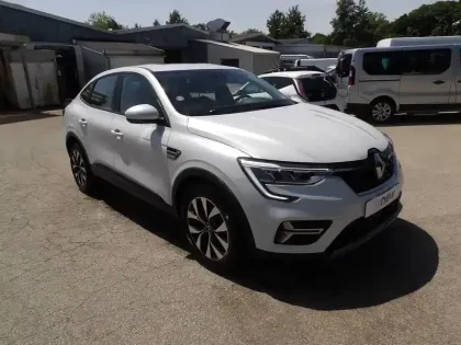 Photo 9 Renault Arkana  E-Tech hybride 145 - 22