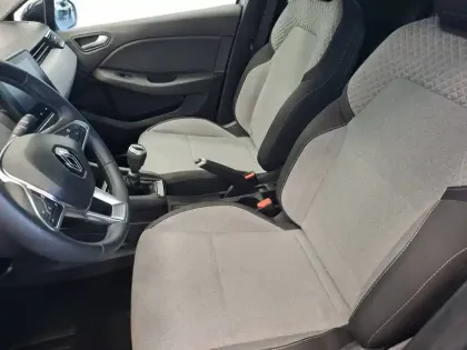 Photo 11 Renault Clio  TCe 90
