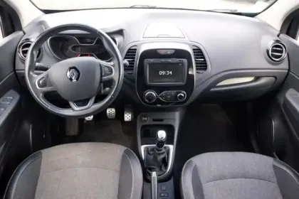 Photo 8 Renault Captur  TCe 130 FAP