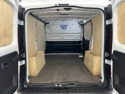 Photo 17 Renault Trafic  FG BLUE DCI 130 L1H1 3T GSR2