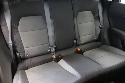 Photo 22 Renault Captur  E-Tech 145 - 21
