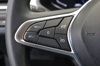 Photo 10 Renault Captur  E-Tech 145 - 21