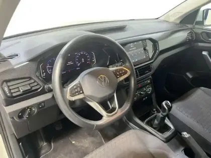Photo 8 Volkswagen T-cross 1.0 TSI 95 Start/Stop BVM5 Life Tech