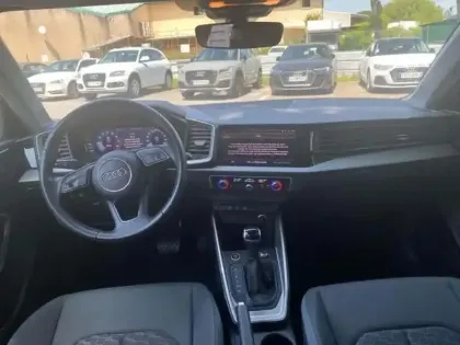 Photo 9 Audi A1 30 TFSI 110 ch S tronic 7 Advanced