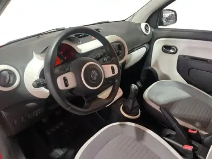 Photo 8 Renault Twingo III 1.0 SCe 70 E6C Limited