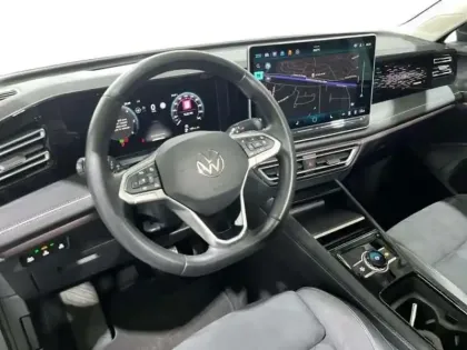Photo 18 Volkswagen Tiguan 2.0 TDI 150ch DSG7 Elegance
